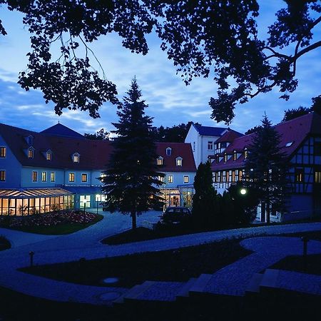 Hotel Schloss Schweinsburg Neukirchen-Pleiße Esterno foto